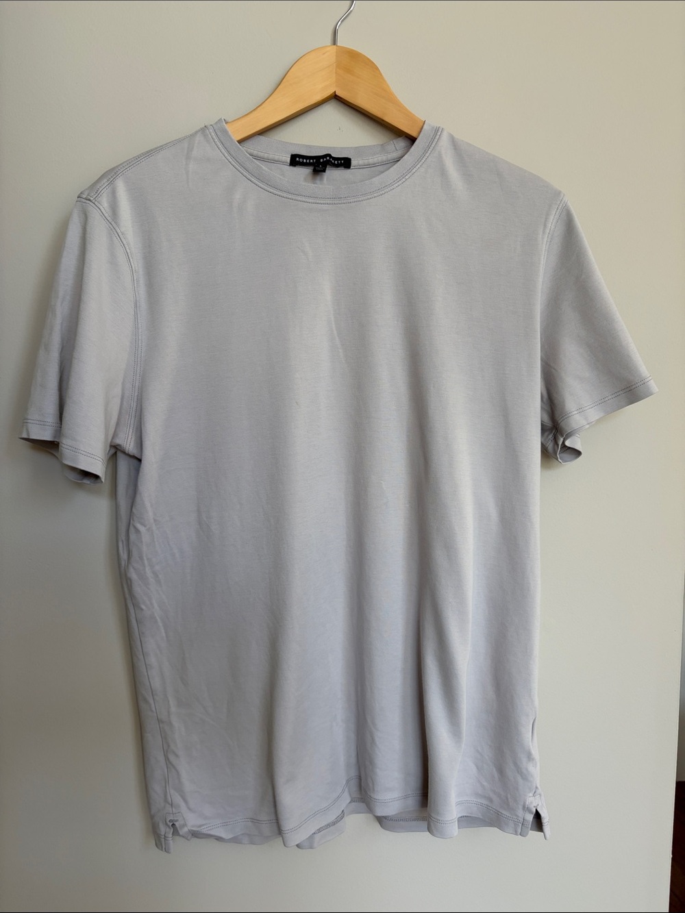 Robert Barakett Short Sleeve Crew Tee in Light Gray